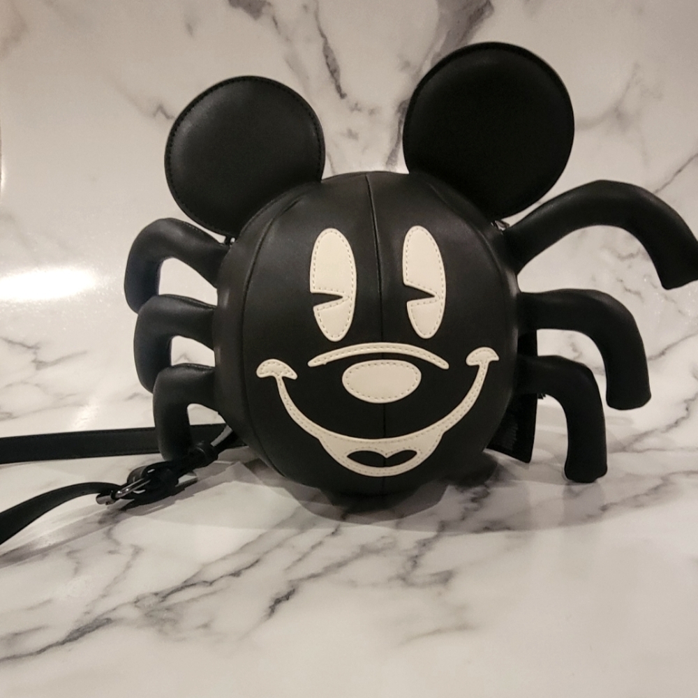 NWT - Stitch Shoppe by Loungefly - Glow in the Dark Spider Mickey Crossbody Bag
